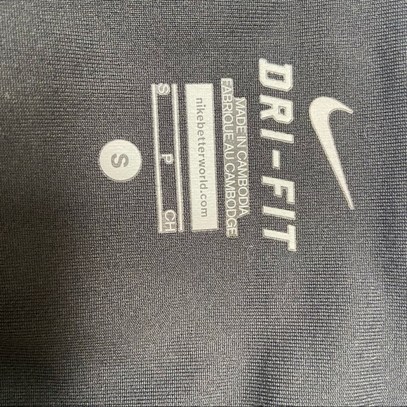 Nike Dri Fit Crop Back Mesh leather trim Leggings - Picture 8 of 12